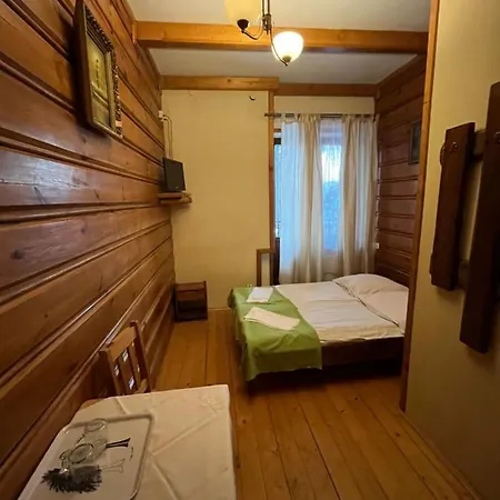 Pensjonat Nadzamcze 3*
