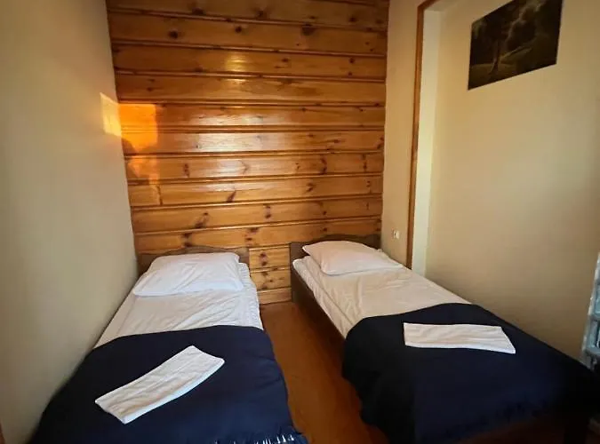 Nadzamcze Gæstehus 3*