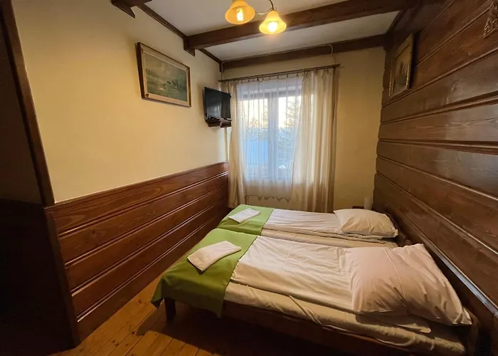 Nadzamcze Gæstehus 3*