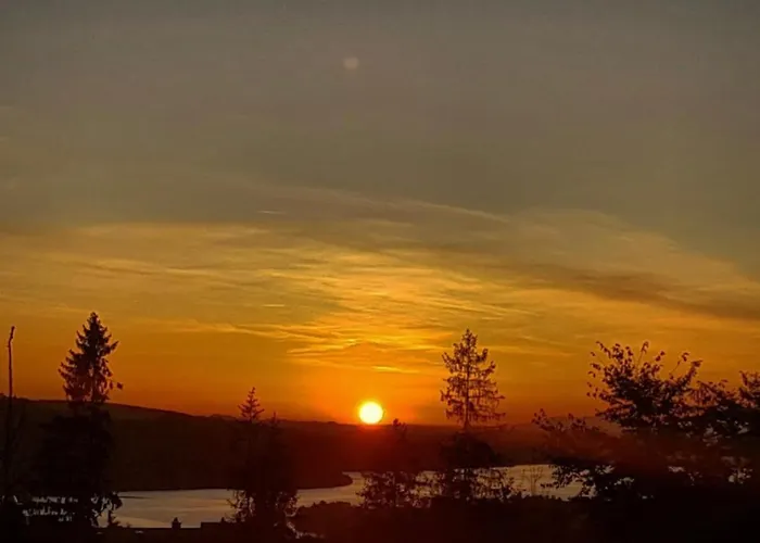 Nadzamcze Gæstehus 3*